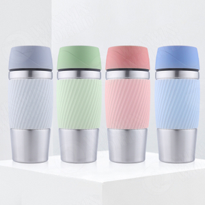 Basketball Outdoor use Travel Mug Amazon Popular Selling Coffee Mugs With silicon Sleeve 